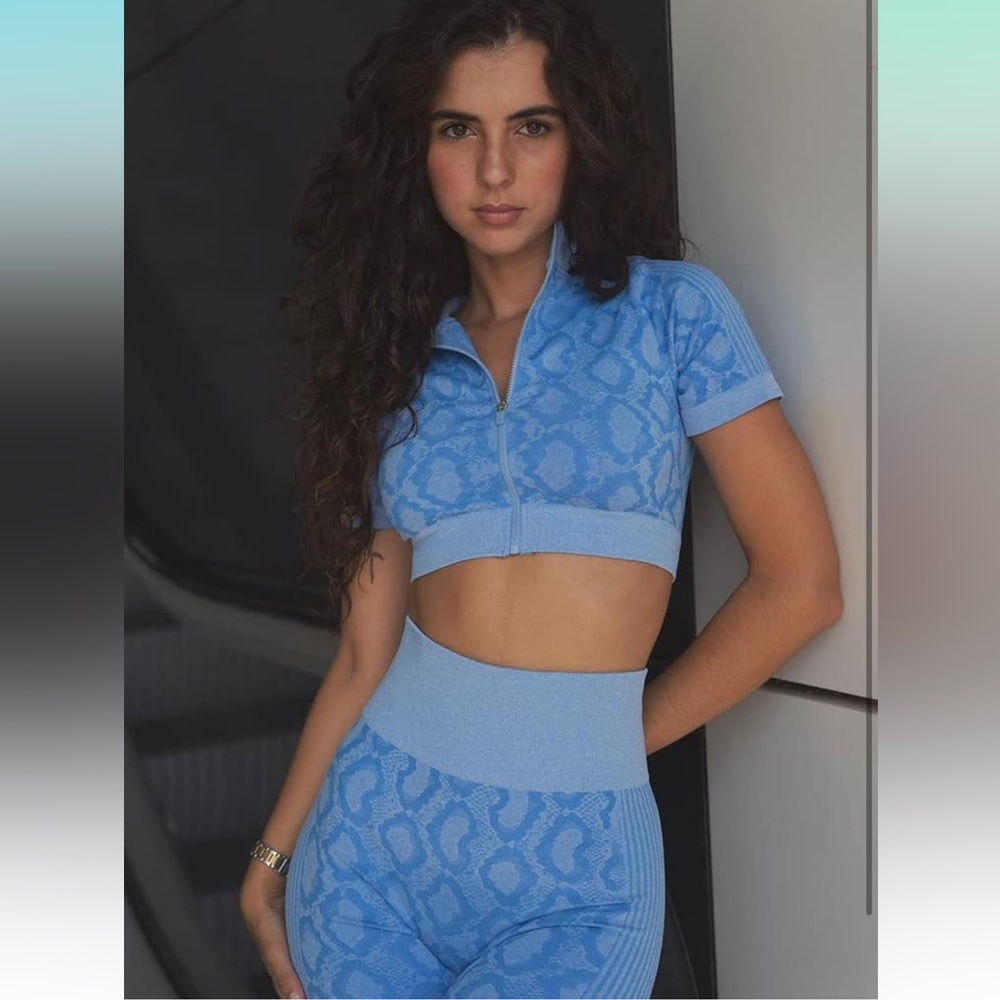 Blue Snake Print Two-Piece Set - Picture 5 of 7